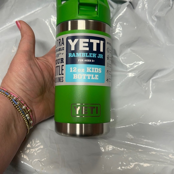 YETI RAMBLER JR. 12 OZ KIDS WATER BOTTLE WITH GREEN COLOR MATCHED STRAW CAP NEW - Picture 3 of 5